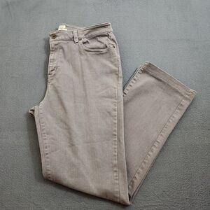 L.L. Bean Women 12 M/T Classic Fit Gray Straight Leg Jeans